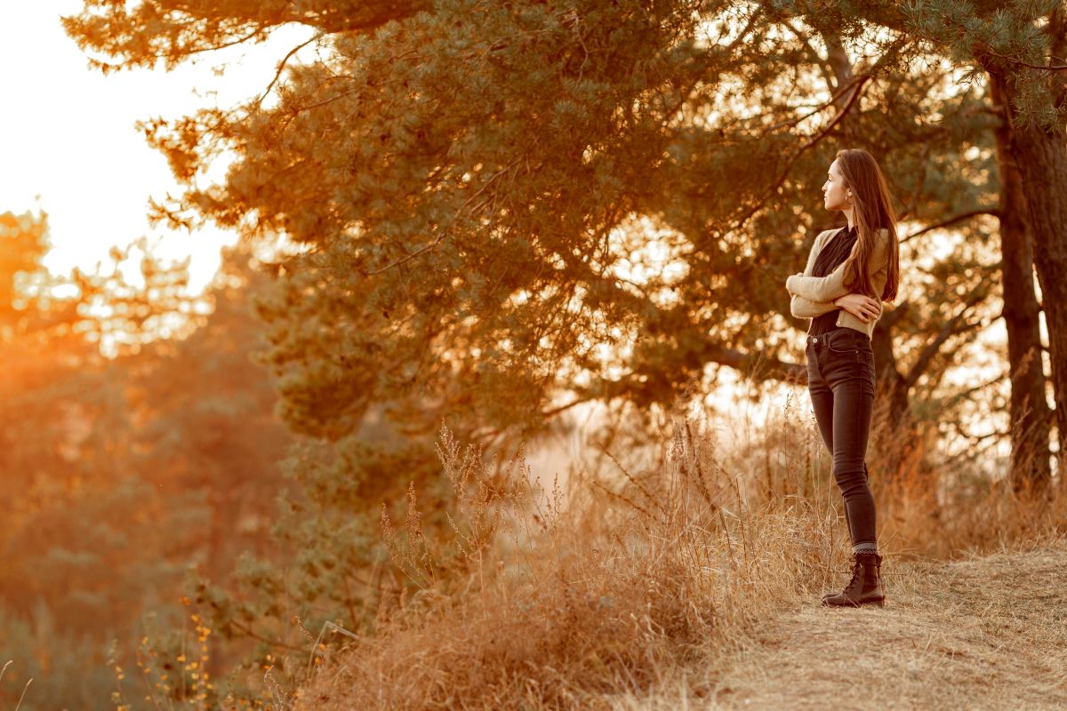 Beruhigendes Naturmotiv als Symbol für ganzheitliche persönliche Entwicklung und innere Balance.